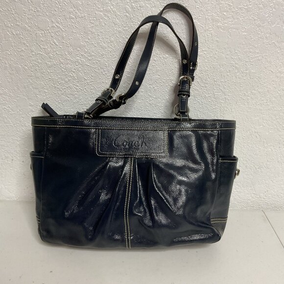 Coach pleated Gallery Tote black patent leather Shoulder Bag W/green Lining - Picture 3 of 15